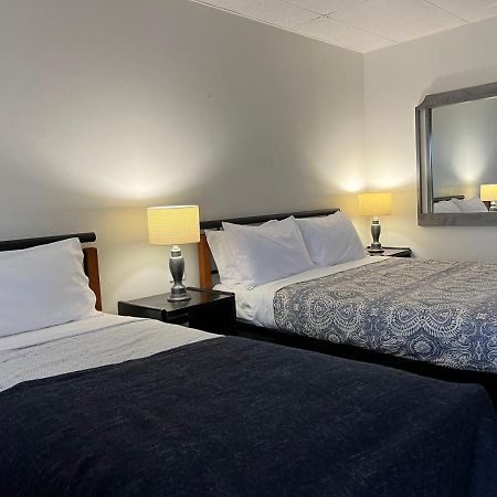Cooks Endeavour Motor Inn ทวีดเฮดส์ ภายนอก รูปภาพ